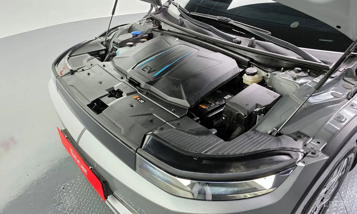 Photo 6 - Hyundai Ioniq 5