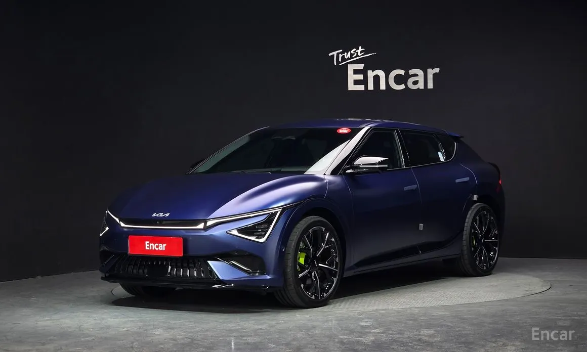 Фото 1 - Kia EV6