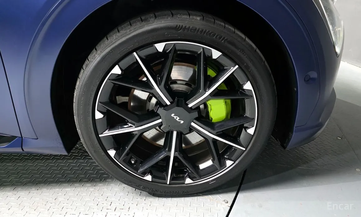 Фото 5 - Kia EV6