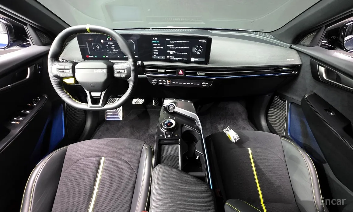 Фото 7 - Kia EV6