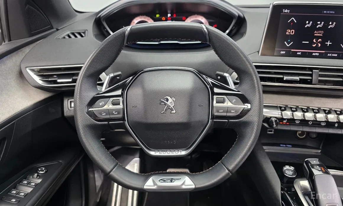 Фото 13 - Peugeot 3008