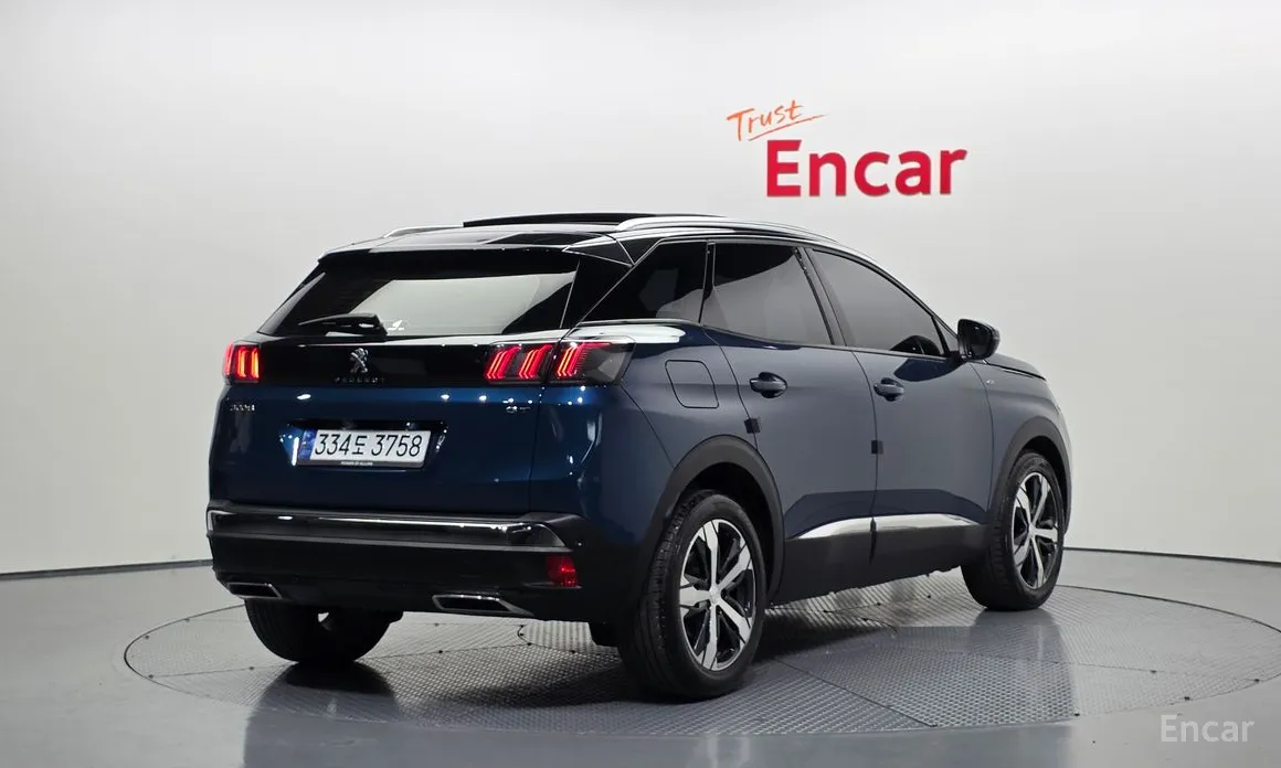 Фото 2 - Peugeot 3008