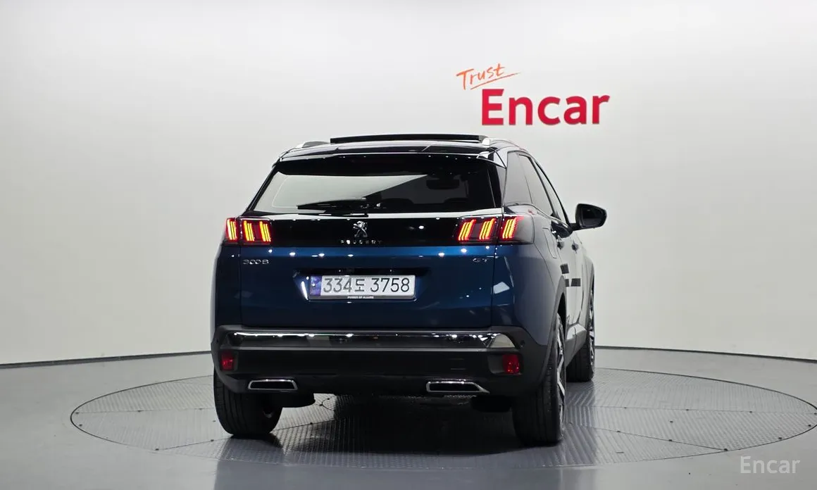 Фото 4 - Peugeot 3008