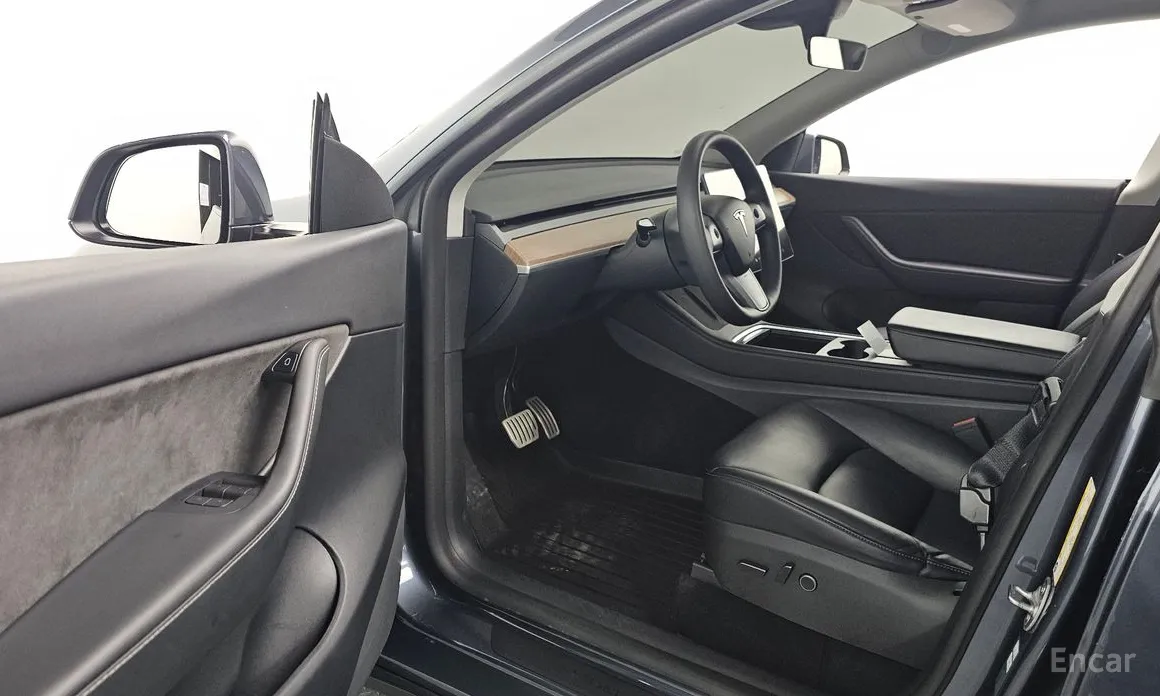 Фото 11 - Tesla Model Y