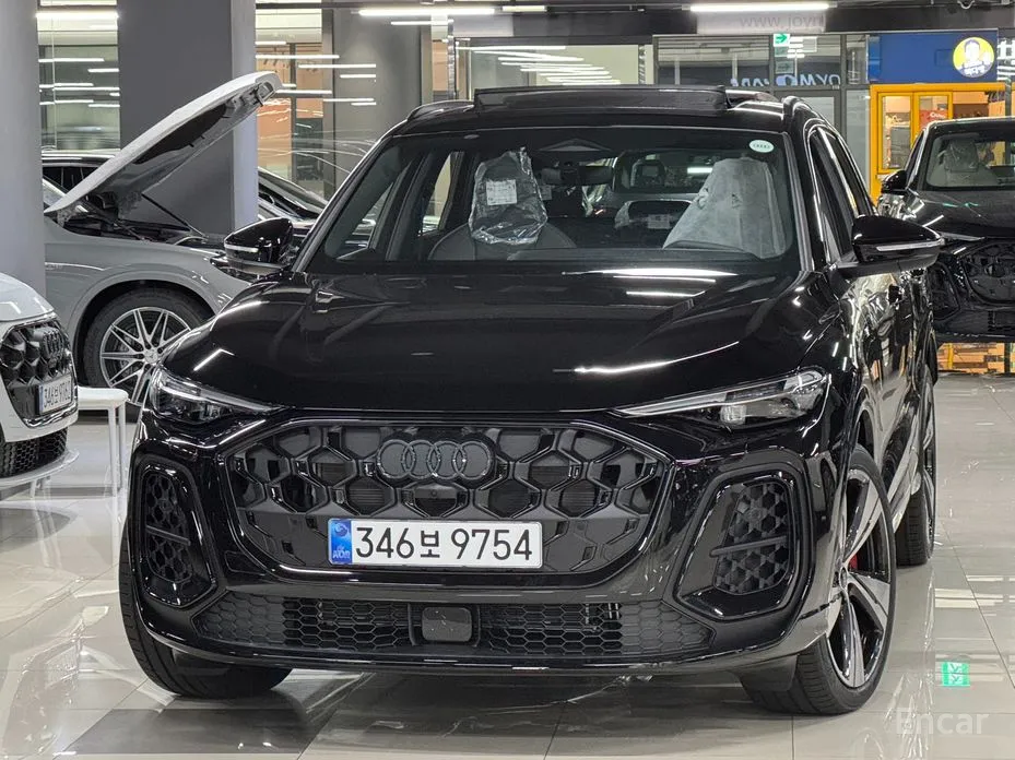 Фото 1 - Audi Q5