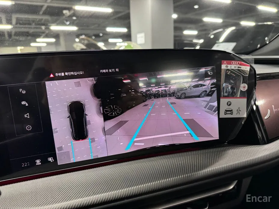 Фото 8 - Audi Q5