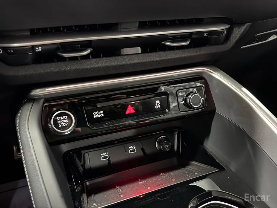 Фото 9 - Audi Q5