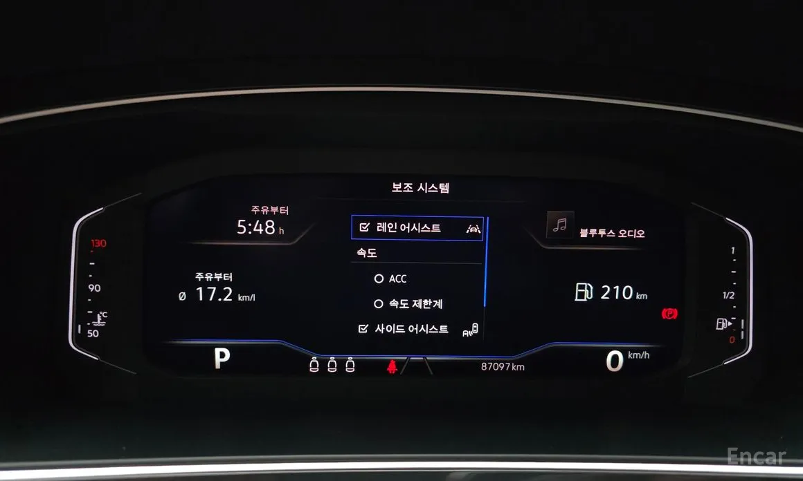 Фото 8 - Volkswagen Tiguan