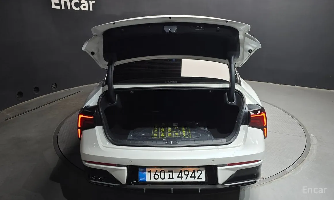 Фото 20 - Kia K5