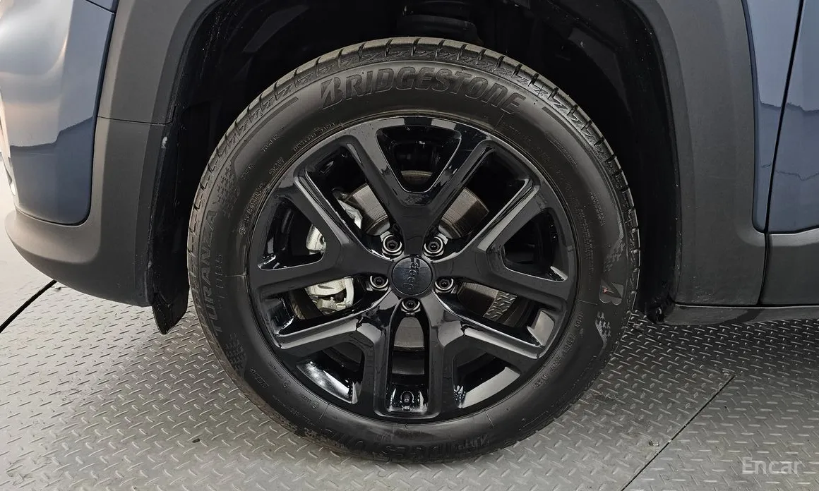 Фото 5 - Jeep Renegade