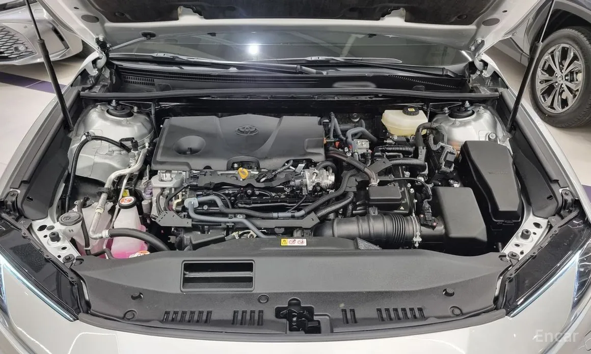 Photo 6 - Toyota Camry