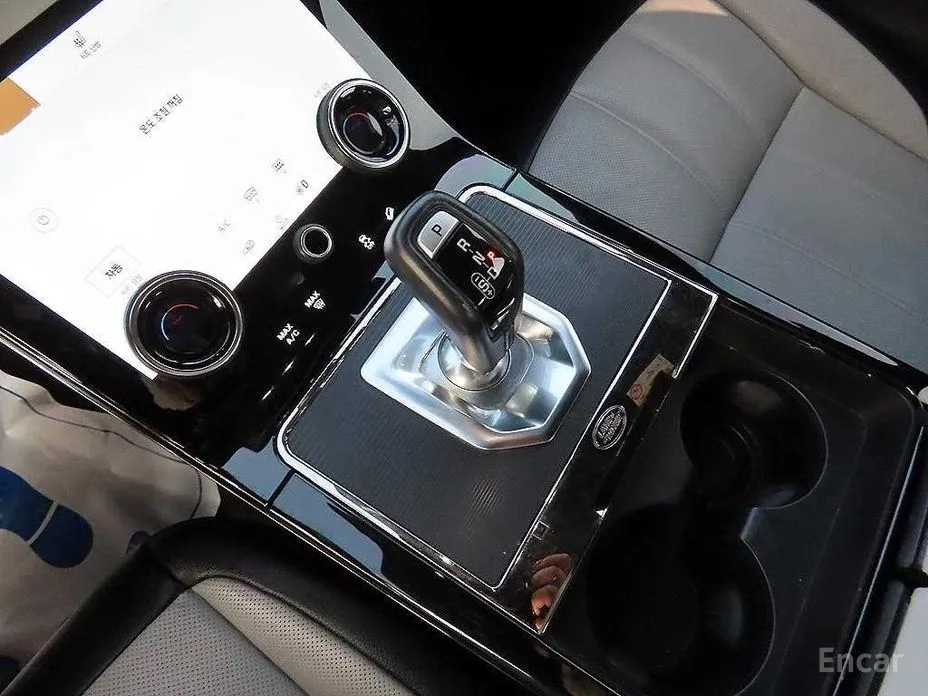 Фото 9 - Land Rover Range Rover Evoque