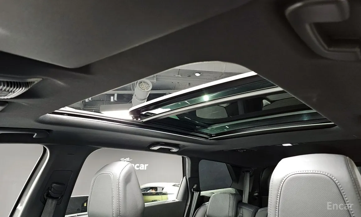 Фото 19 - Peugeot 5008