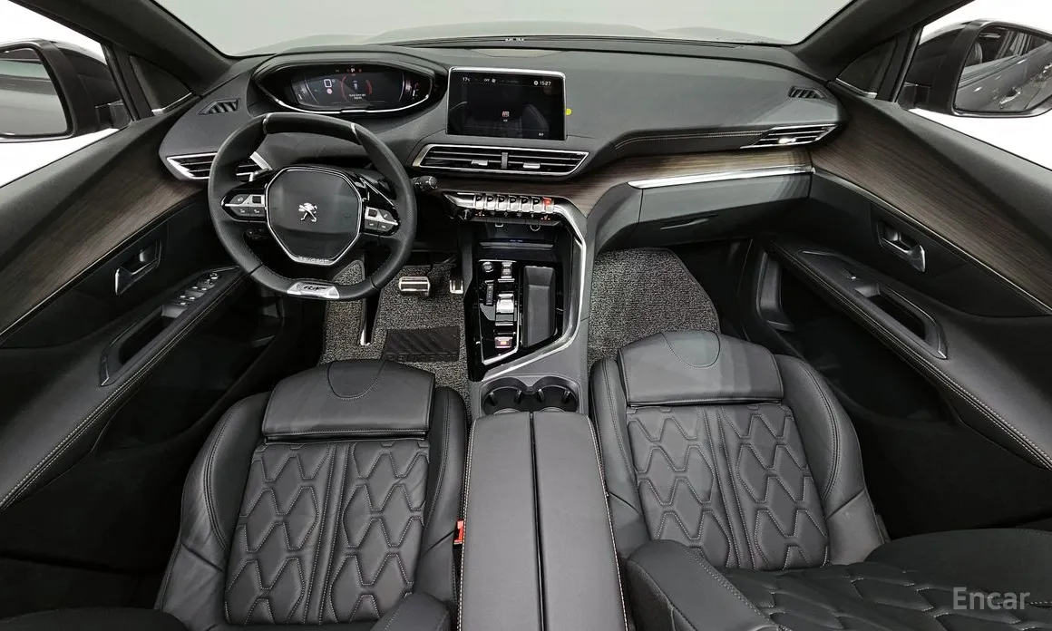 Фото 7 - Peugeot 5008