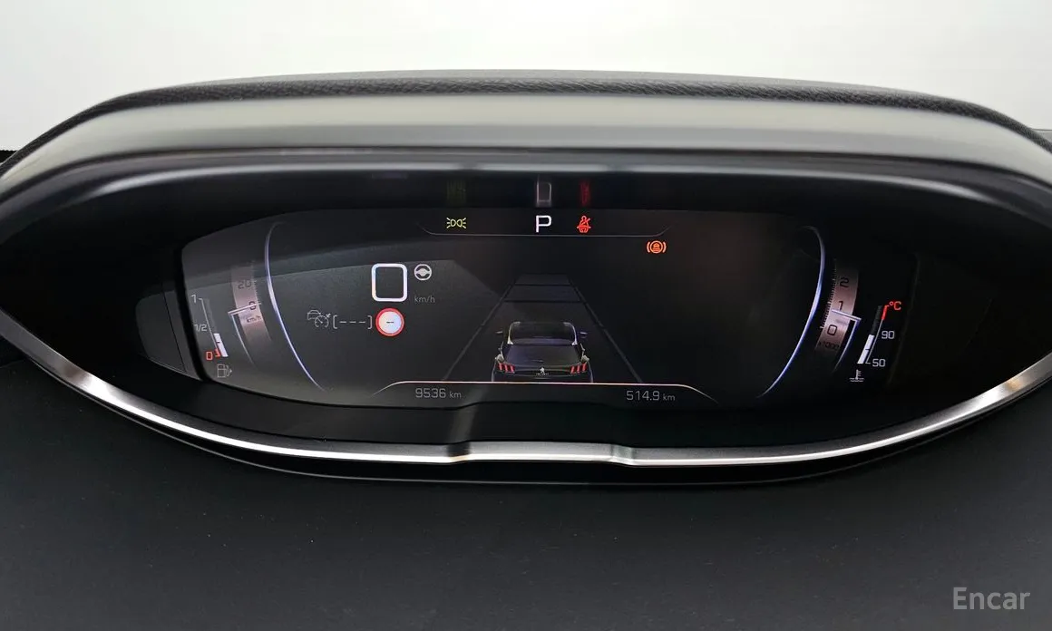 Фото 8 - Peugeot 5008