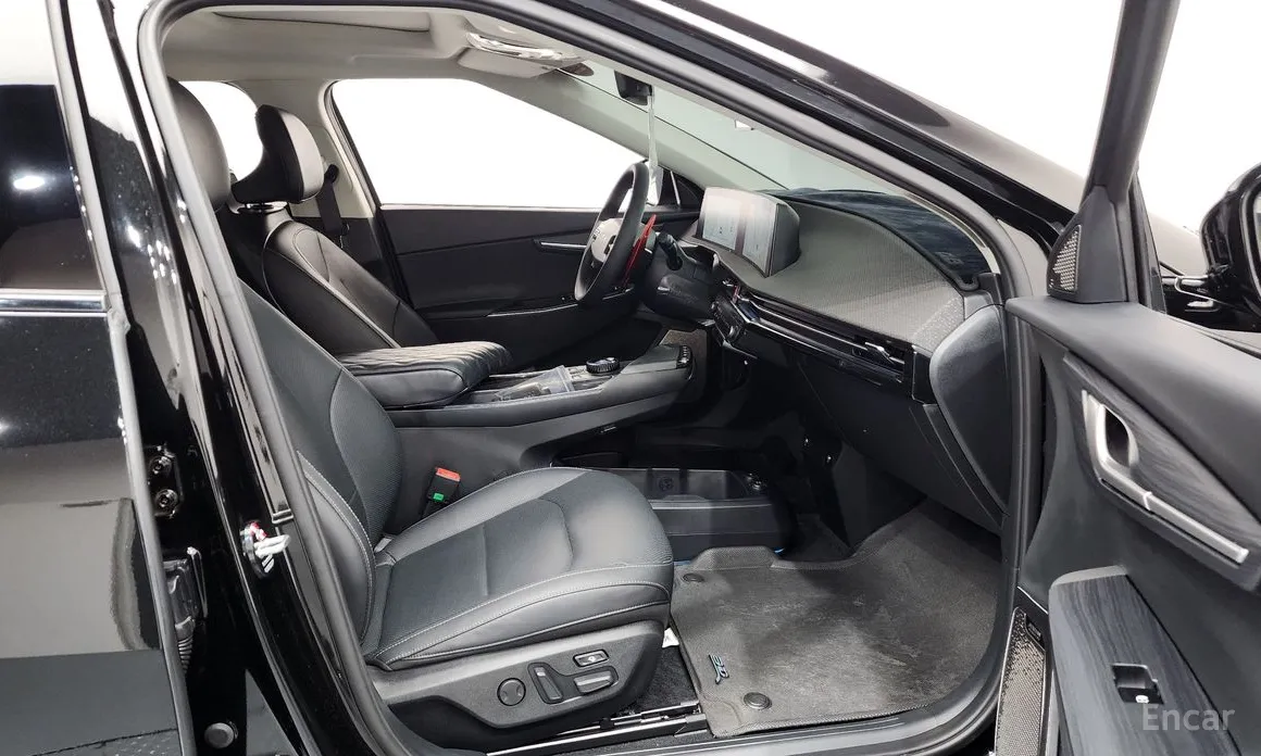 Фото 11 - Kia EV6