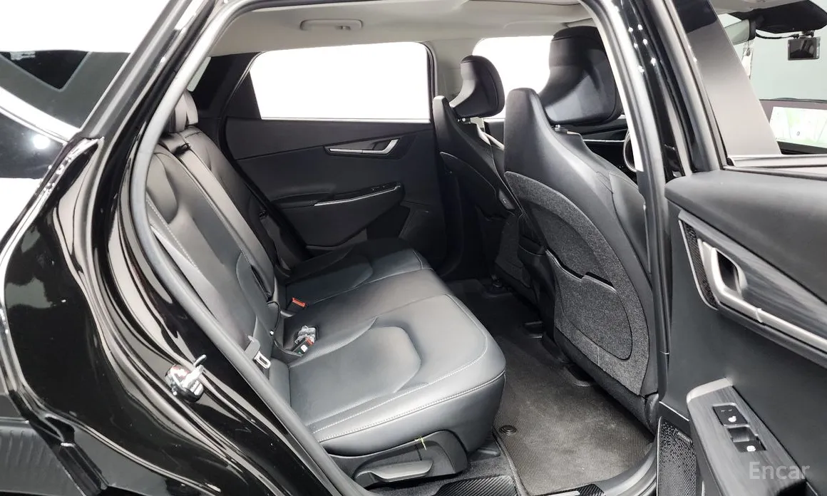 Фото 12 - Kia EV6