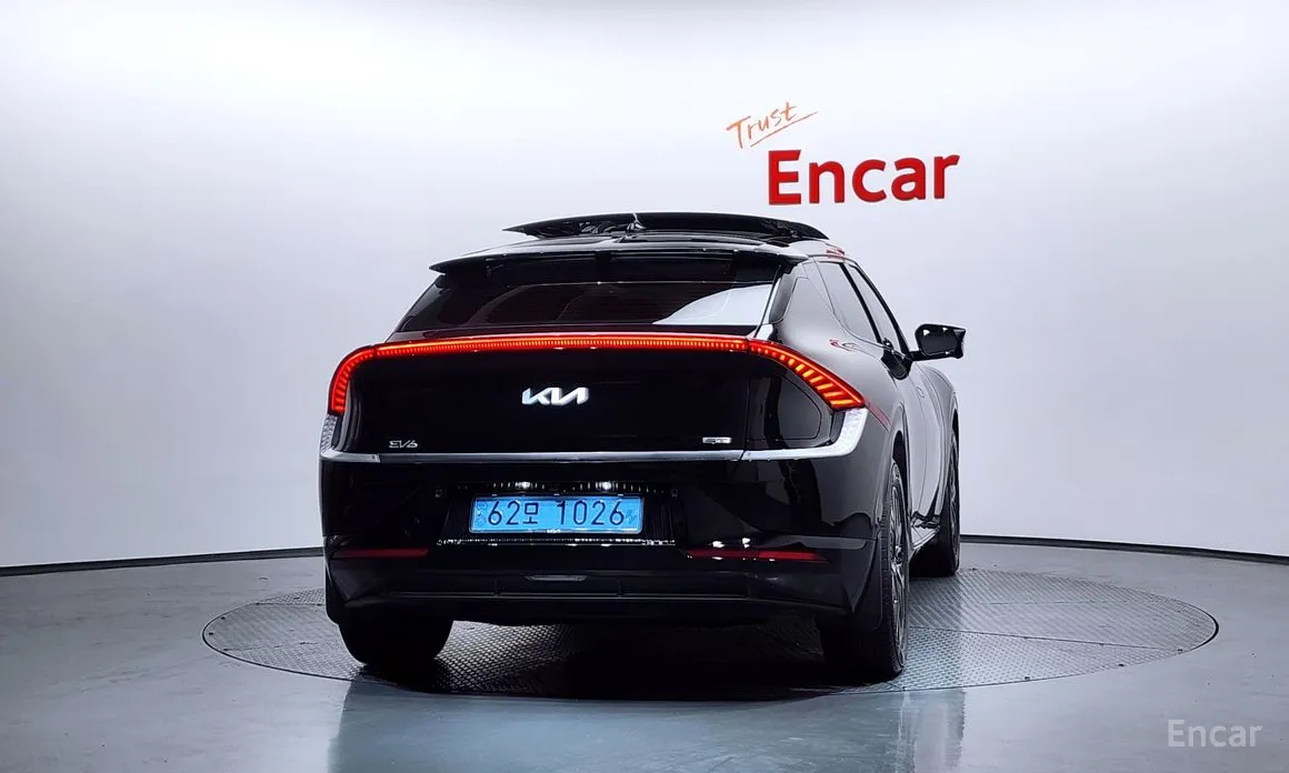 Фото 4 - Kia EV6