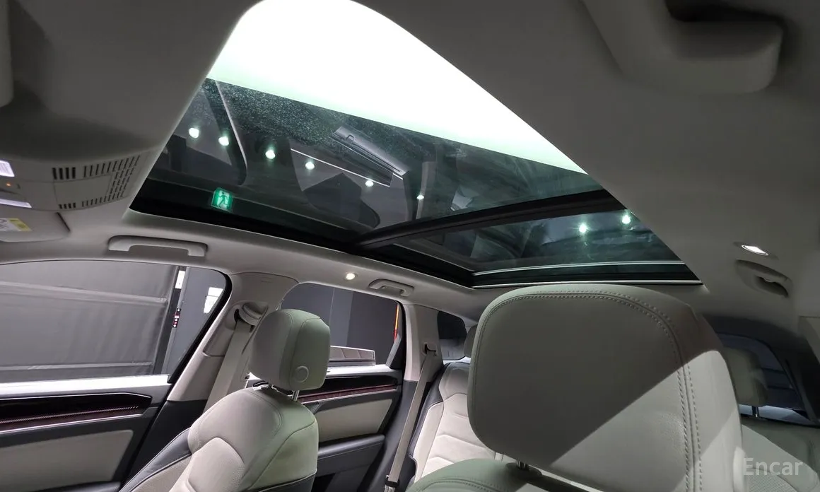 Фото 18 - Volkswagen Touareg