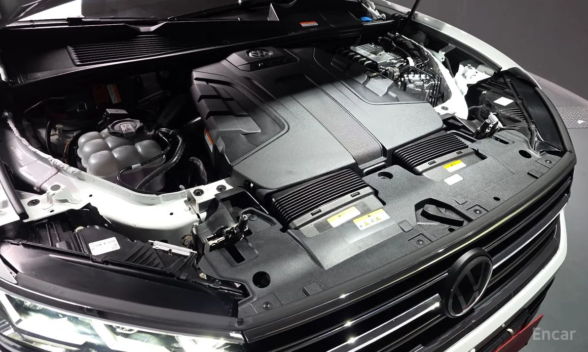 Фото 6 - Volkswagen Touareg