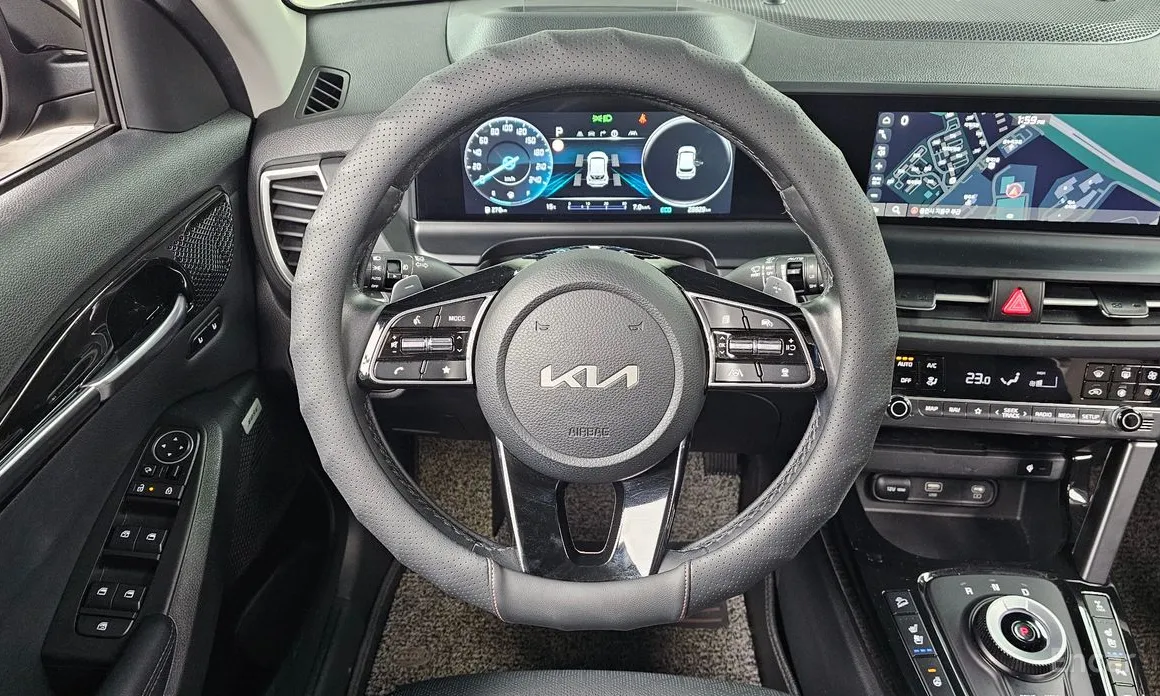 Фото 13 - Kia Seltos