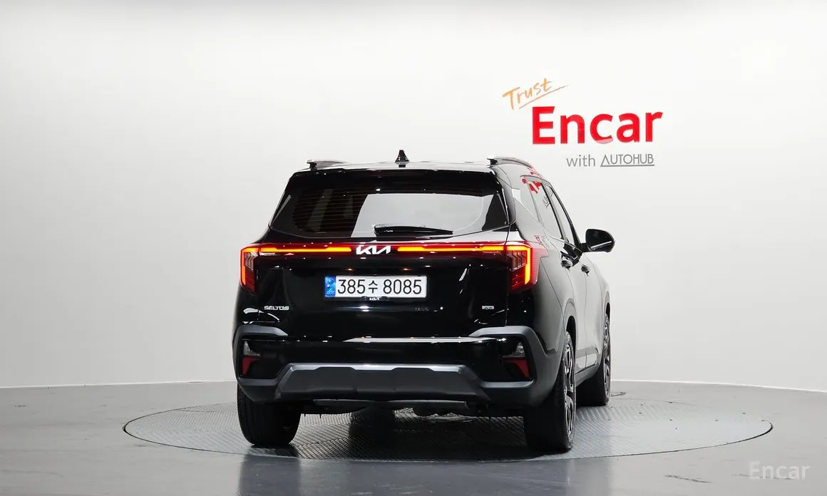 Фото 4 - Kia Seltos