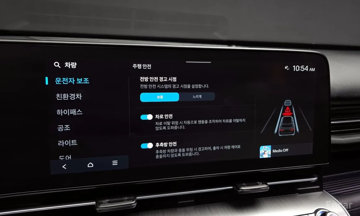 Фото 18 - Hyundai Kona