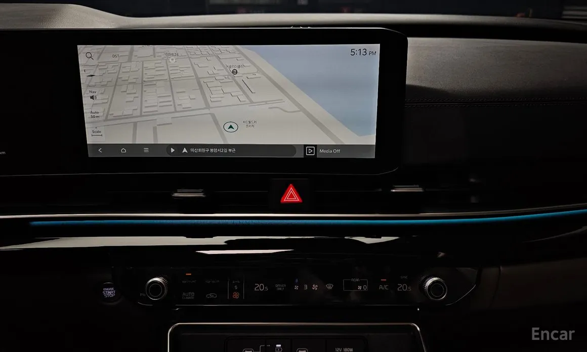 Фото 14 - Kia Carnival