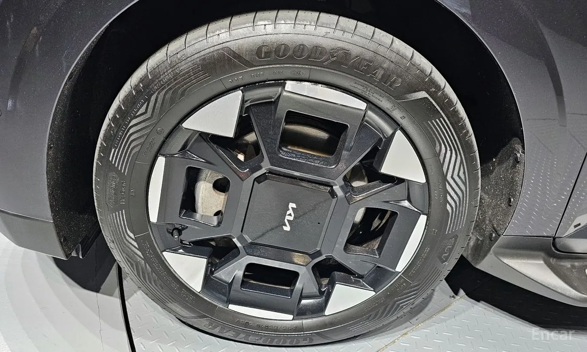 Фото 5 - Kia Carnival