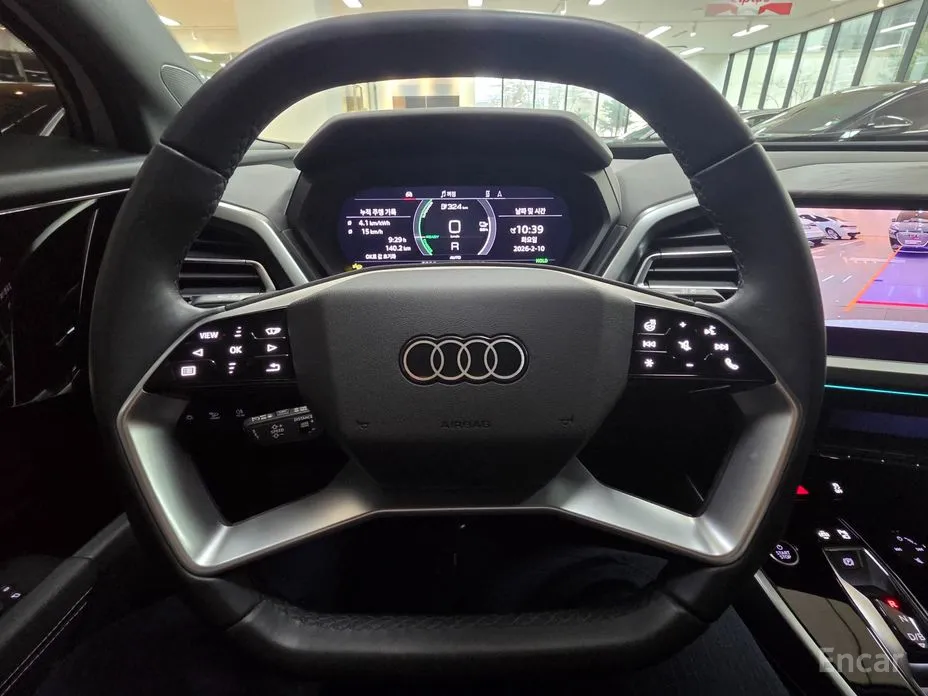 Фото 9 - Audi Q4 e-tron