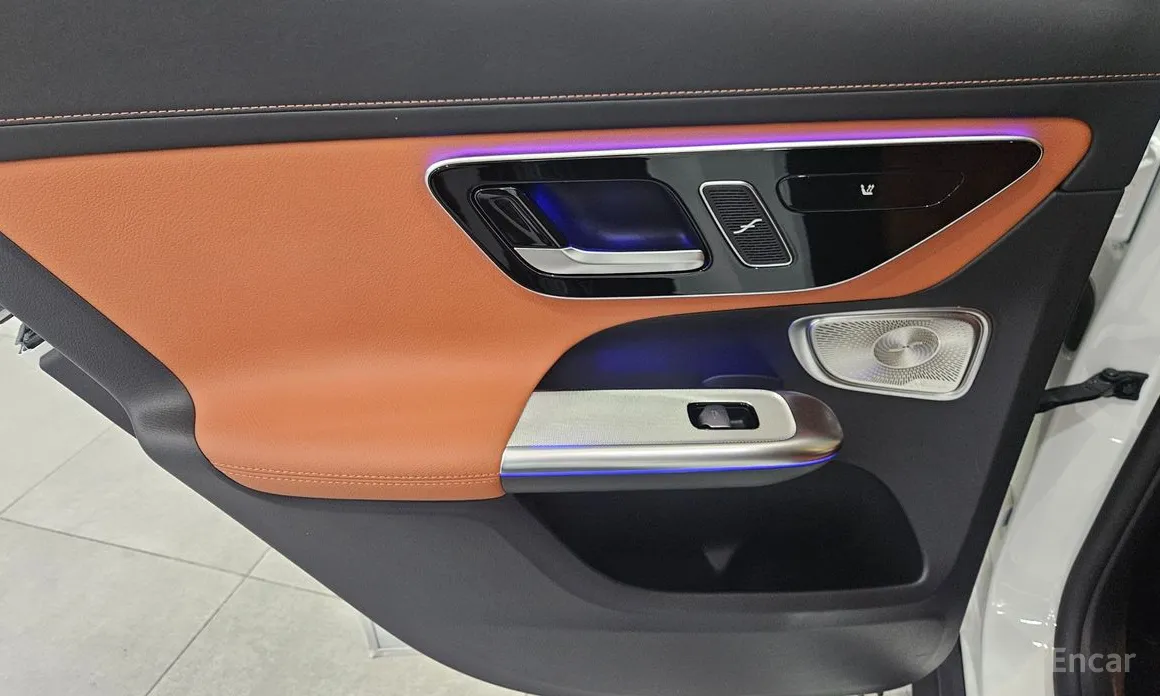 Фото 14 - Mercedes-Benz GLC-Class