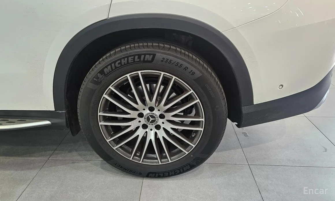 Фото 5 - Mercedes-Benz GLC-Class