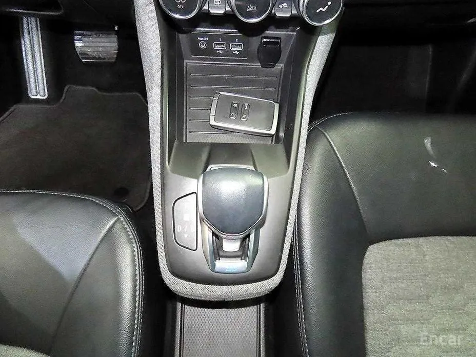 Фото 12 - Renault Zoe