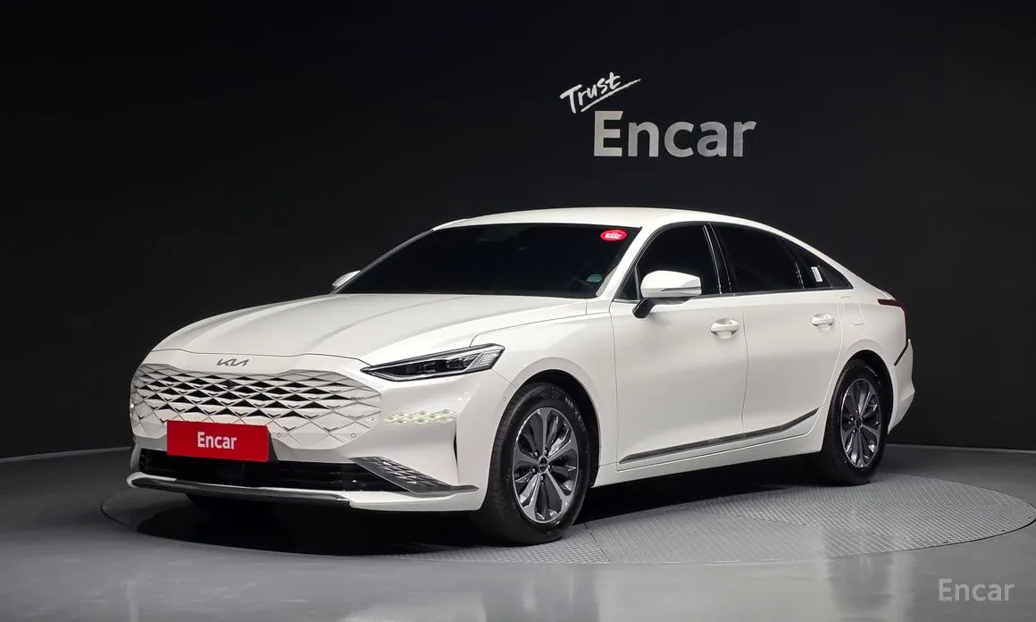 Zdjęcie 1 - Kia K8