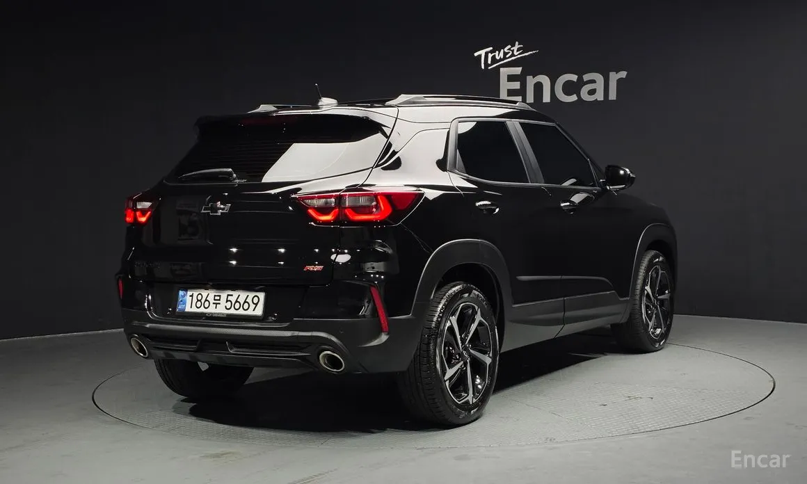 Фото 2 - Chevrolet Trailblazer