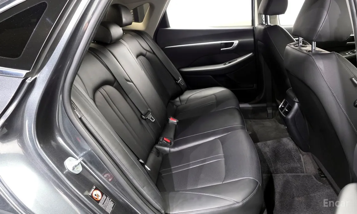 Фото 12 - Hyundai Sonata