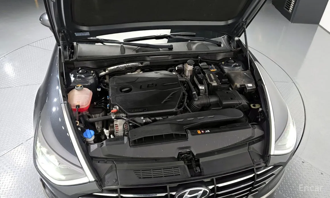 Фото 6 - Hyundai Sonata