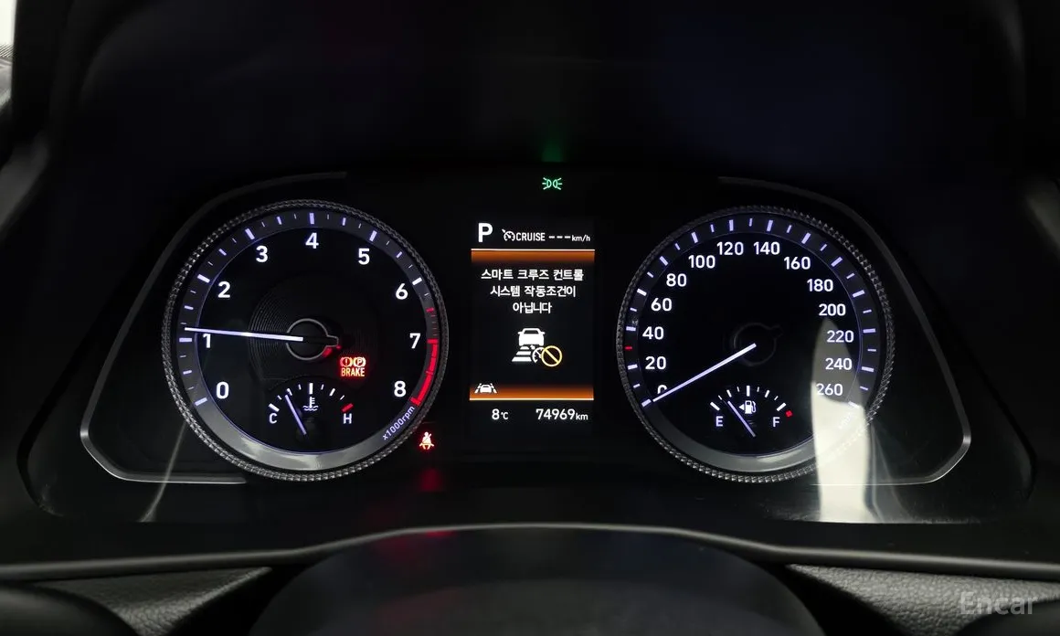 Фото 8 - Hyundai Sonata