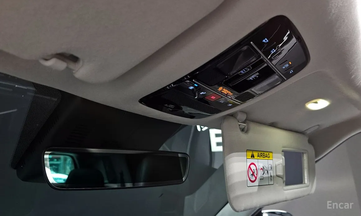 Фото 19 - Hyundai Santa Fe