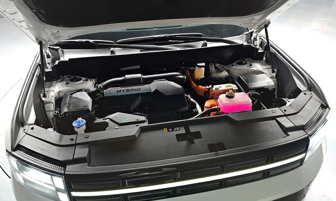 Фото 6 - Hyundai Santa Fe