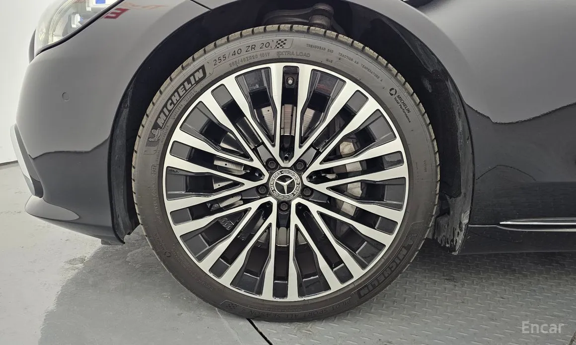 Фото 5 - Mercedes-Benz S-Class