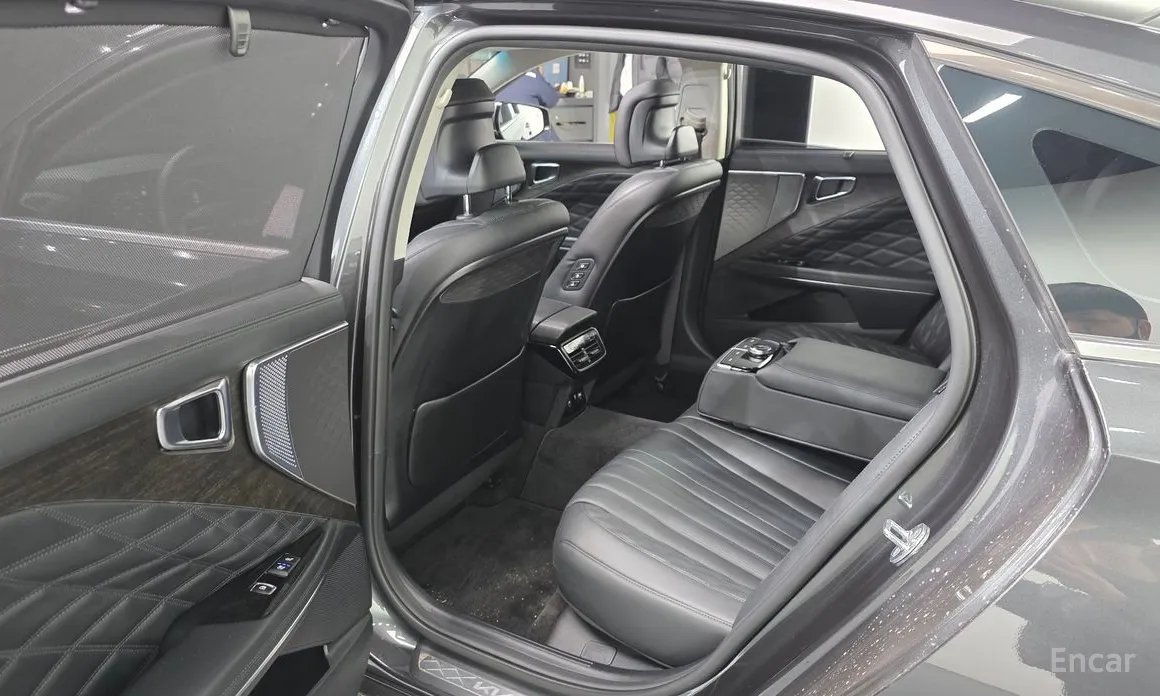 Фото 11 - Kia K8