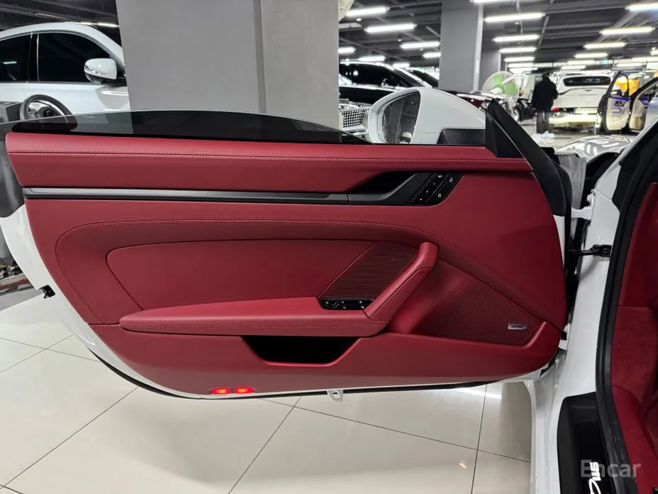 Фото 7 - Porsche 911