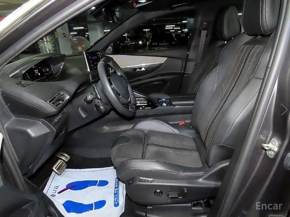 Фото 6 - Peugeot 5008