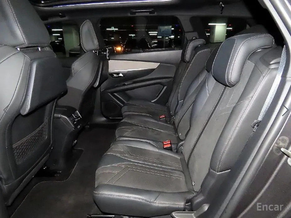 Фото 7 - Peugeot 5008