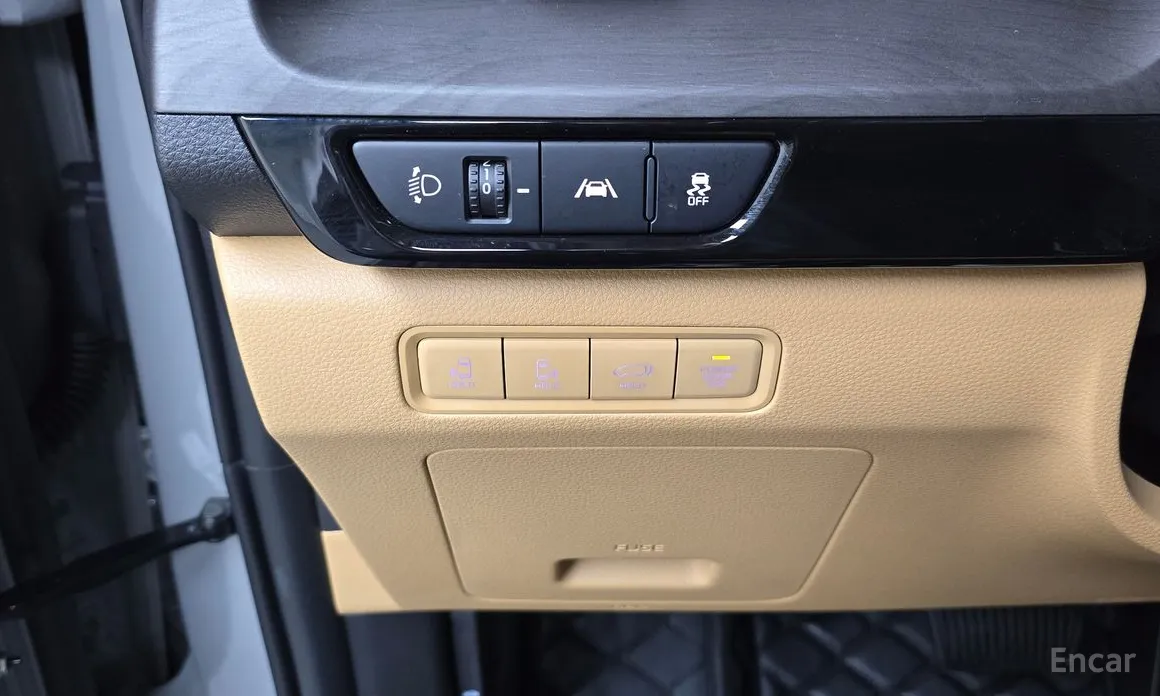 Фото 17 - Kia Carnival