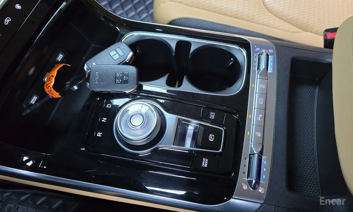 Фото 9 - Kia Carnival