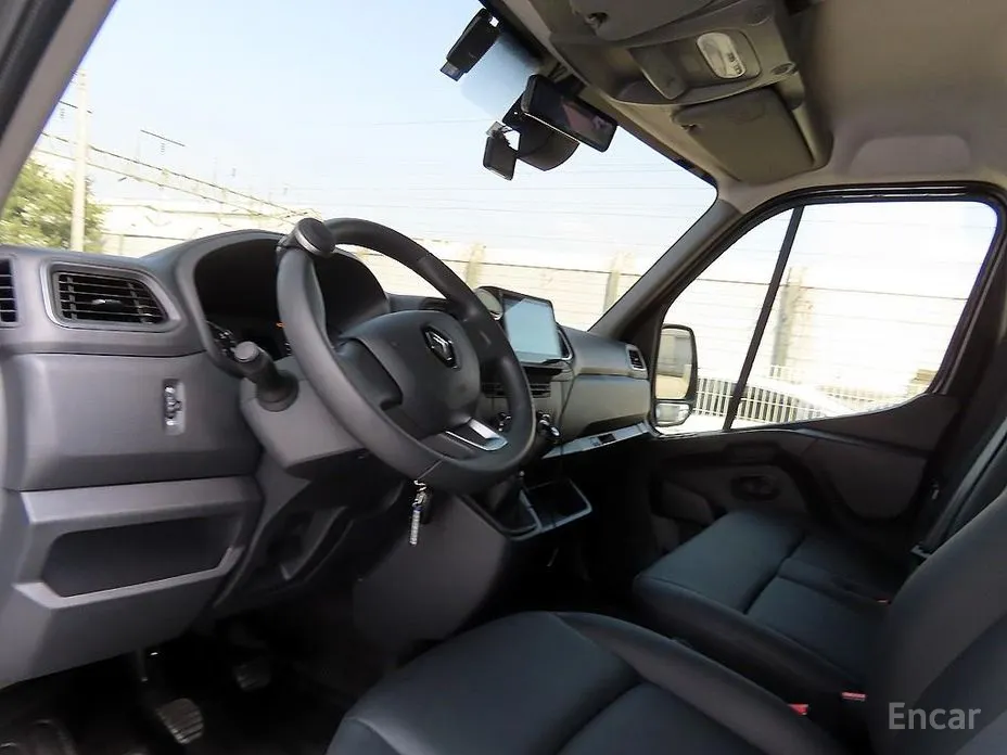 Фото 8 - Renault Master