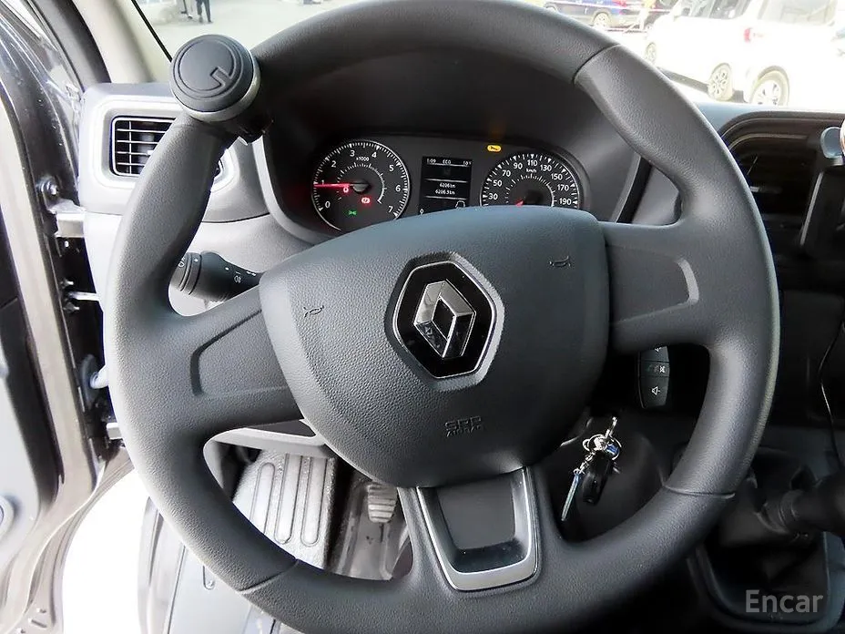 Фото 9 - Renault Master