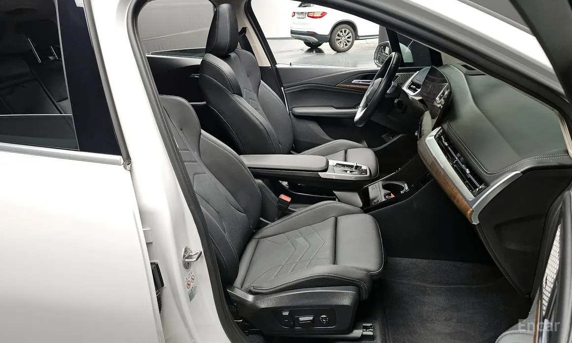 BMW 2 Series 2022 220i Luxury